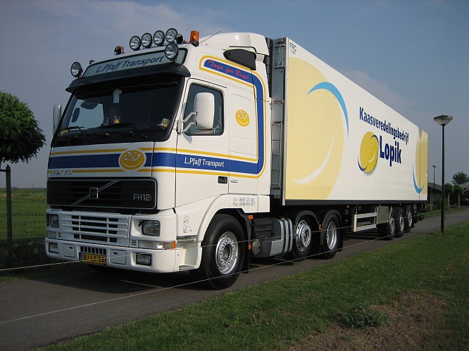 L. Pfaff Transport