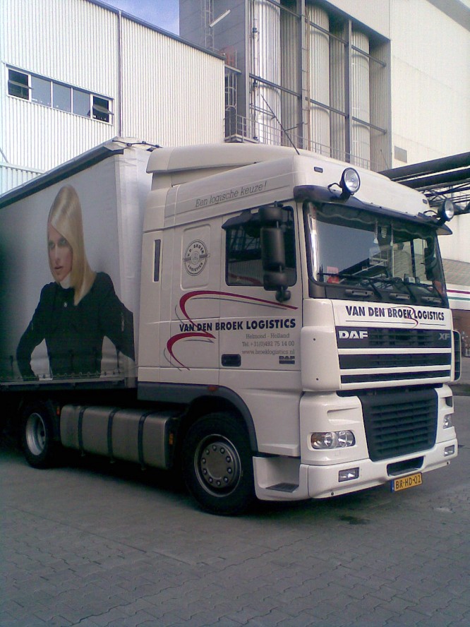 van den Broek Logistics