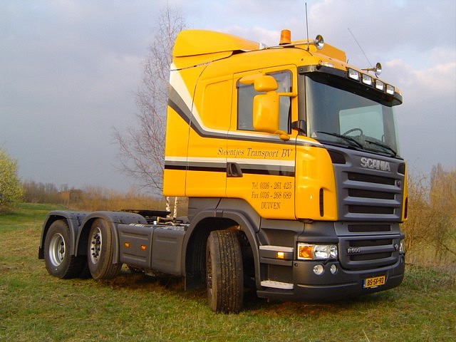 Steentjes Transport bv