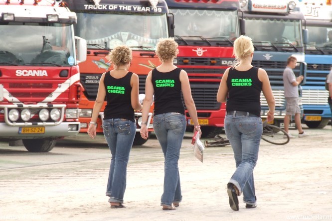 Scania chicks