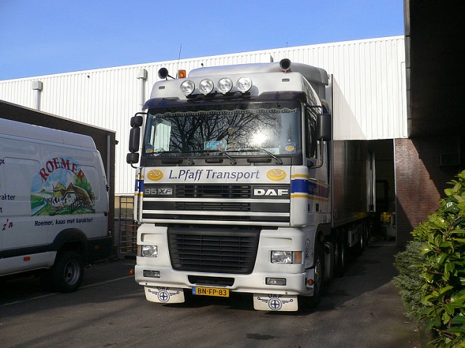 L. Pfaff Transport