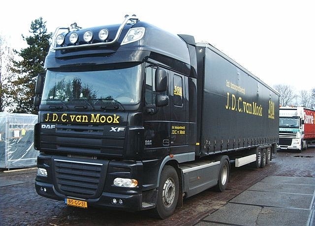 van Mook Transport