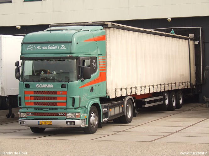 Van Bakel & Zn. Transporten BV