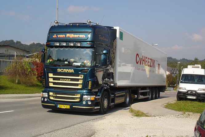 J. van Pijkeren Transport