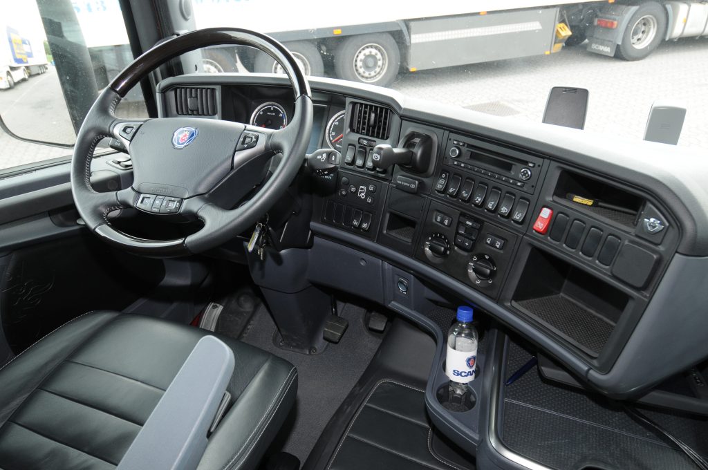 Dashboard Scania R730 2010