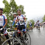 Chauffeurs beklimmen Alpe d'Huez