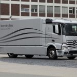 Antos en stroomlijn bij Mercedes