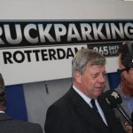 Truckparking Waalhaven officieel open