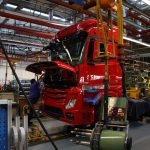 MAN en Mercedes onderbreken productie