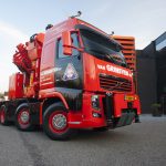 Flinke Volvo 10x4 voor van Grinsven