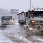 Sneeuw hindert verkeer Groningen