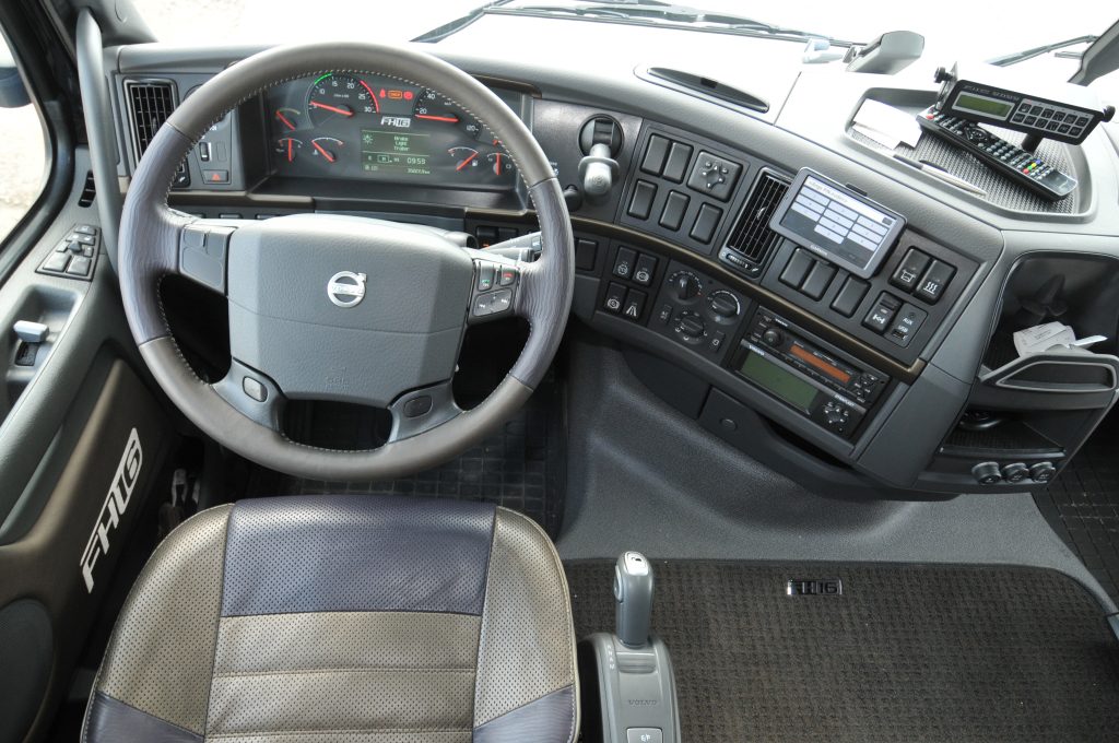 Praktijktest FH16 700 Interieur