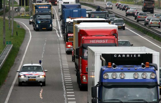 Actie in de Transport veroorzaakt vertraging A12