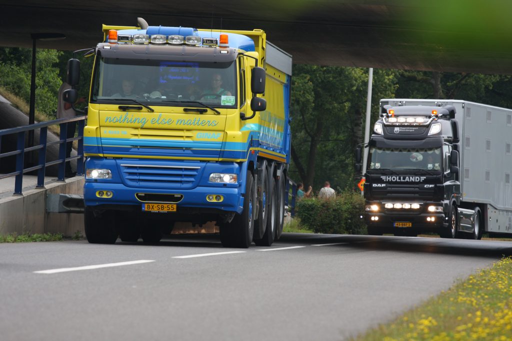 Truckstar Festival 2013 binnenrijden