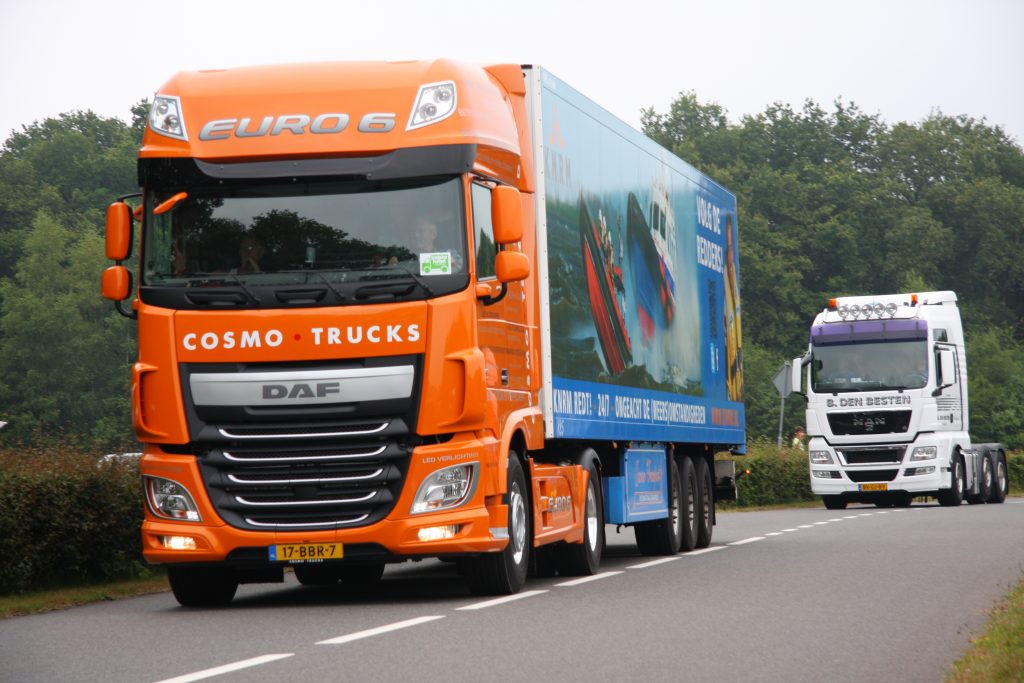 Truckstar Festival 2013 binnenrijden