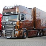 Ontlading bij Special Paint en Showtrucks