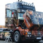 Ontlading bij Special Paint en Showtrucks