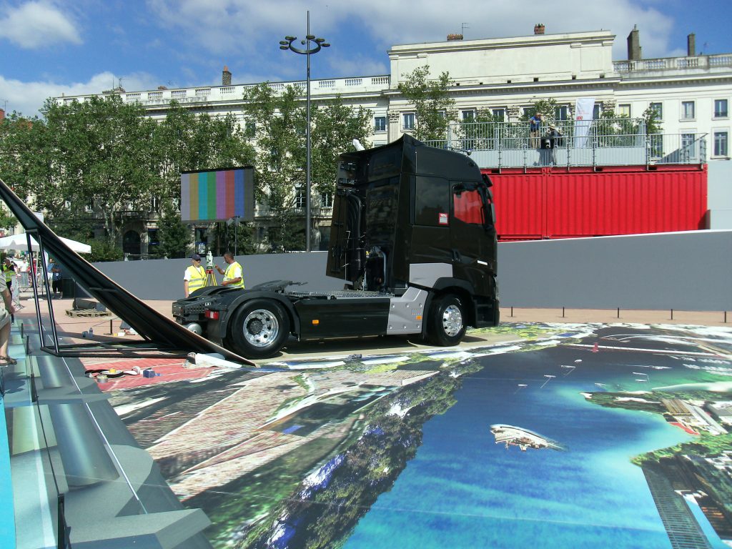 Renaultoloog bezoekt Truck de Ouf! in Lyon