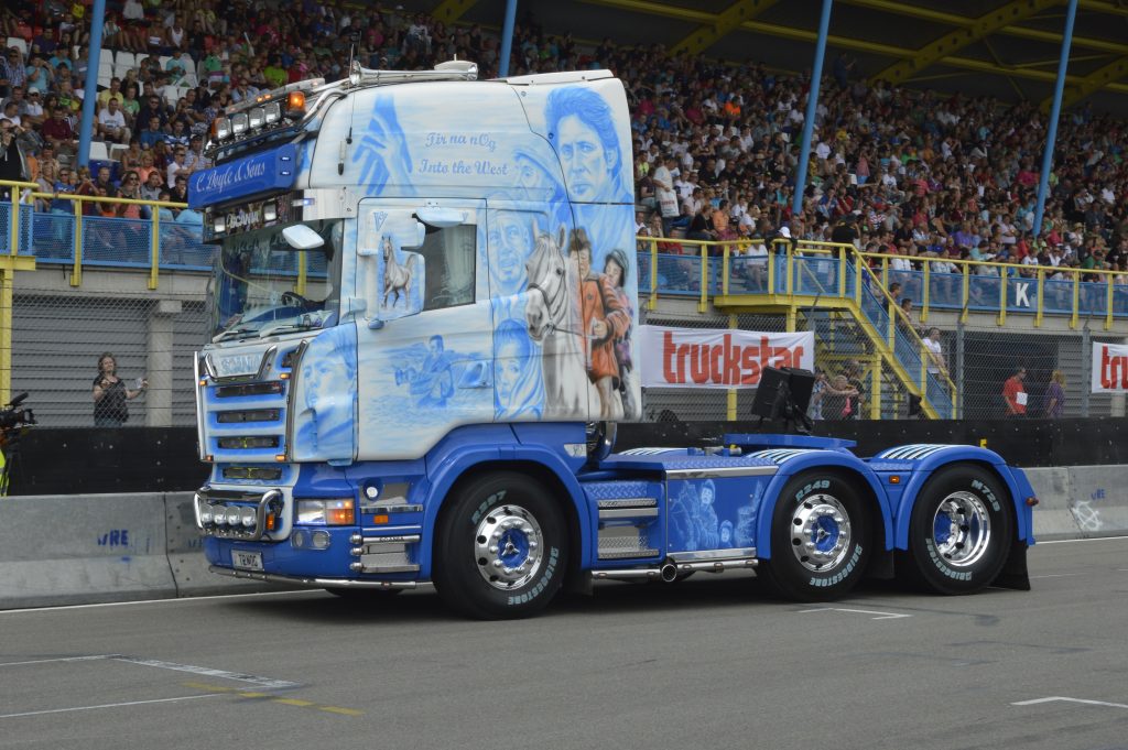 Showtrucks special paint festival 2013