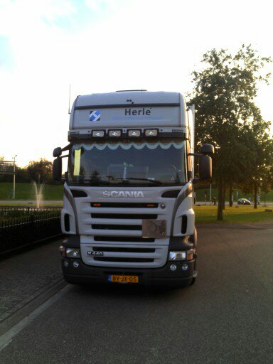 scania