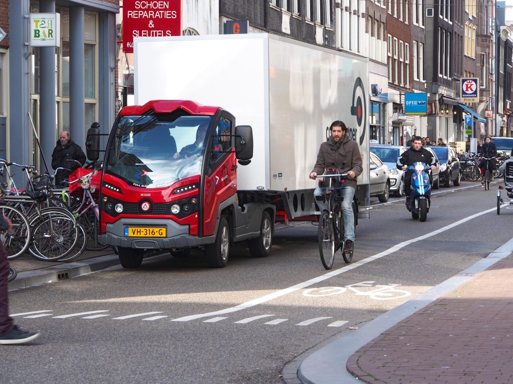 Cargohopper verlicht chauffeurswerk Amsterdam