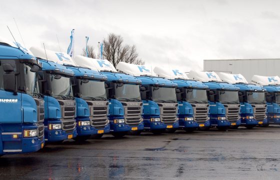 Tien nieuwe Scania Euro 6 trekkers voor Bas-Hereijgers