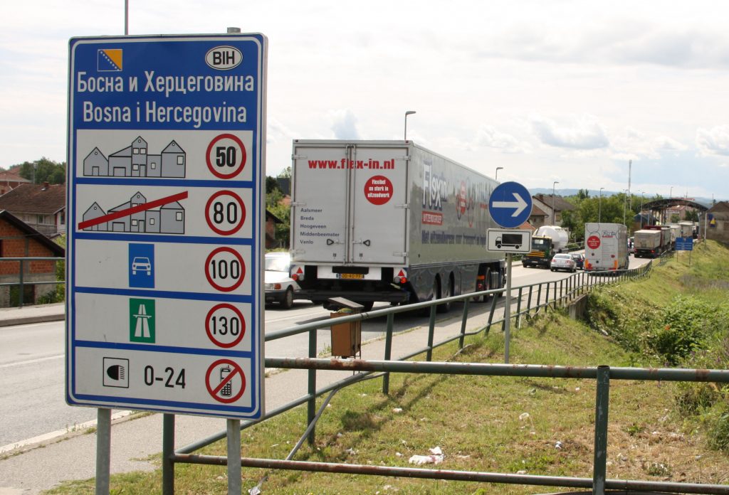 Wie rijdt een vracht noodhulp naar Bosnië?