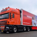 Oranjekoorts bij Land Transport