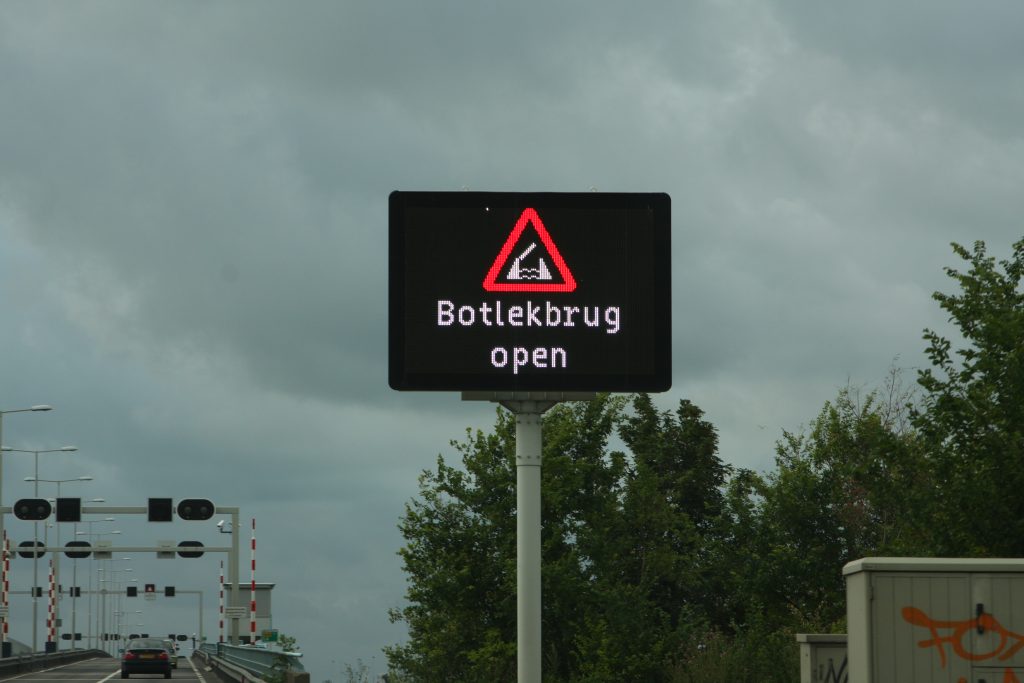 Botlekbrug nieuw