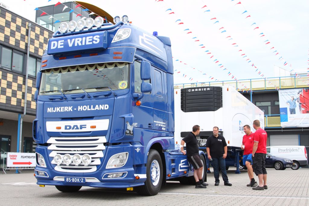 Truckstar Festival 2014 binnenrijden