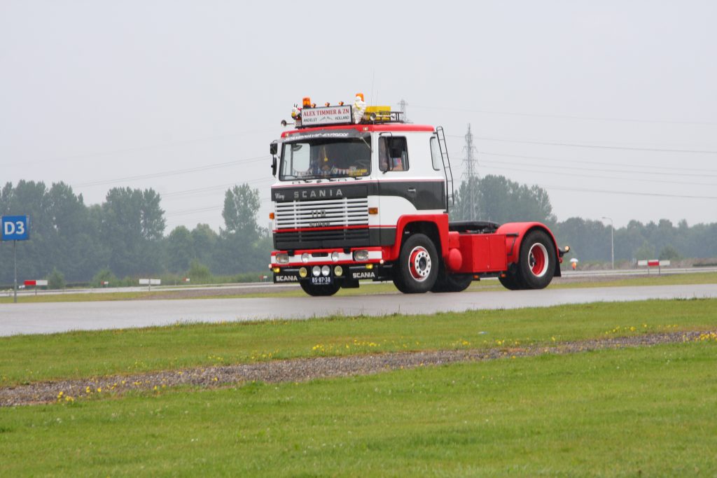 Truckstar Festival 2014 binnenrijden