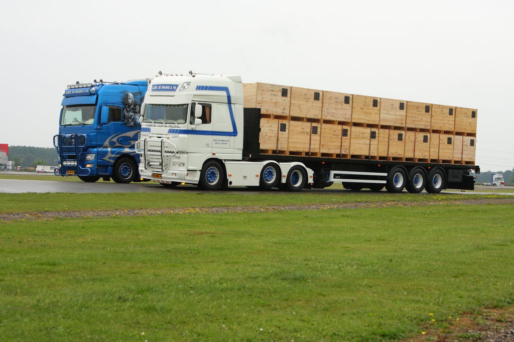 Truckstar Festival 2014 binnenrijden