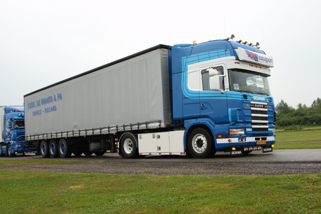 Truckstar Festival 2014 binnenrijden