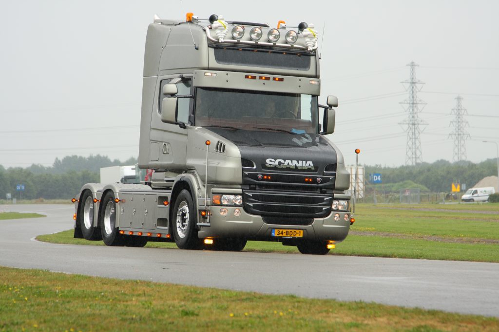 Truckstar Festival 2014 binnenrijden