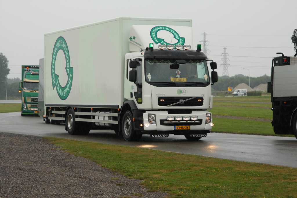 Truckstar Festival 2014 binnenrijden