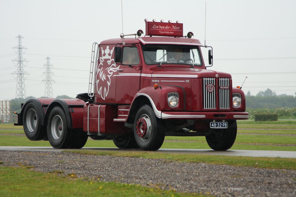 Truckstar Festival 2014 binnenrijden