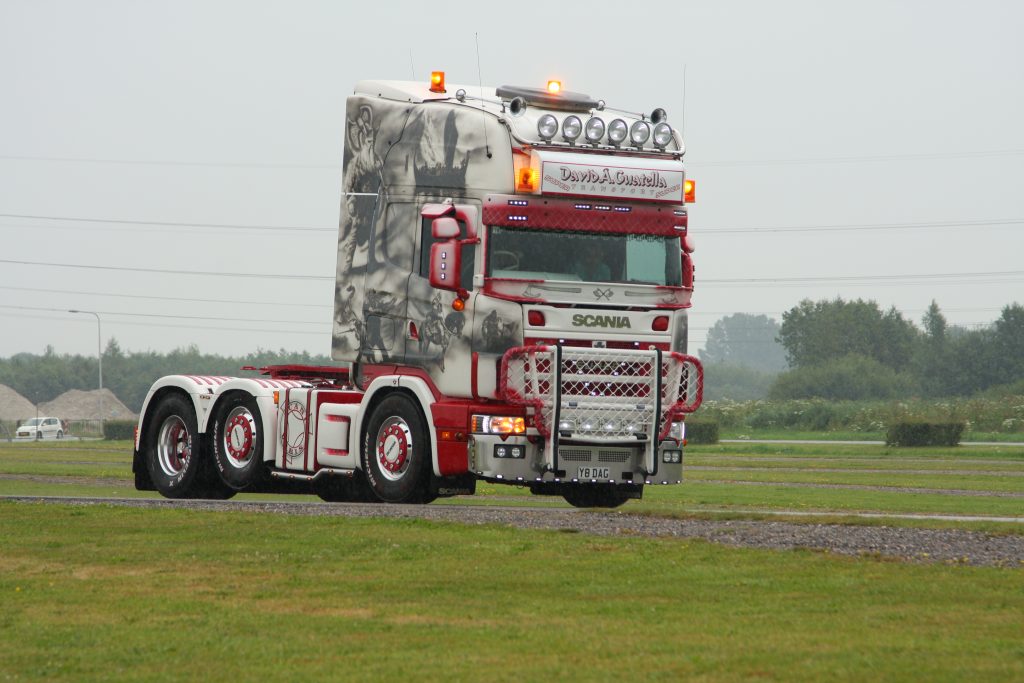 Truckstar Festival 2014 binnenrijden