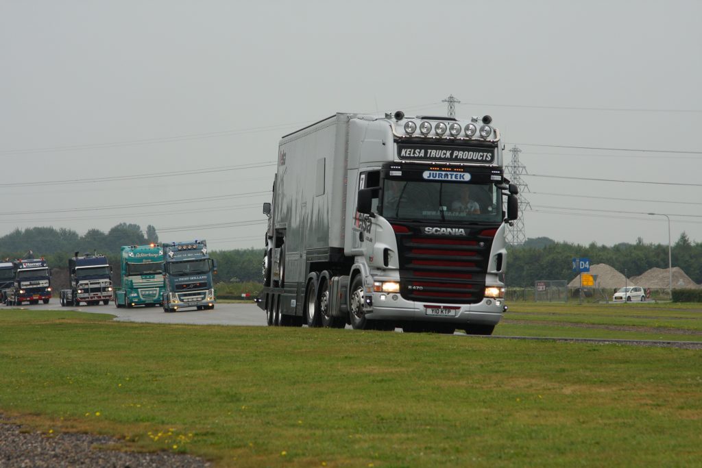 Truckstar Festival 2014 binnenrijden