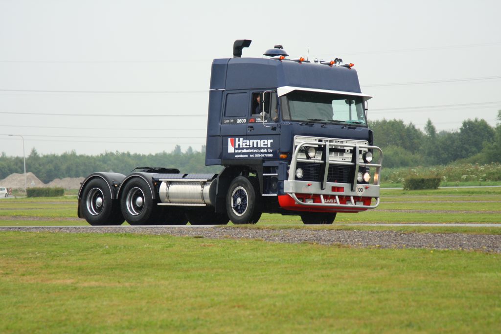 Truckstar Festival 2014 binnenrijden