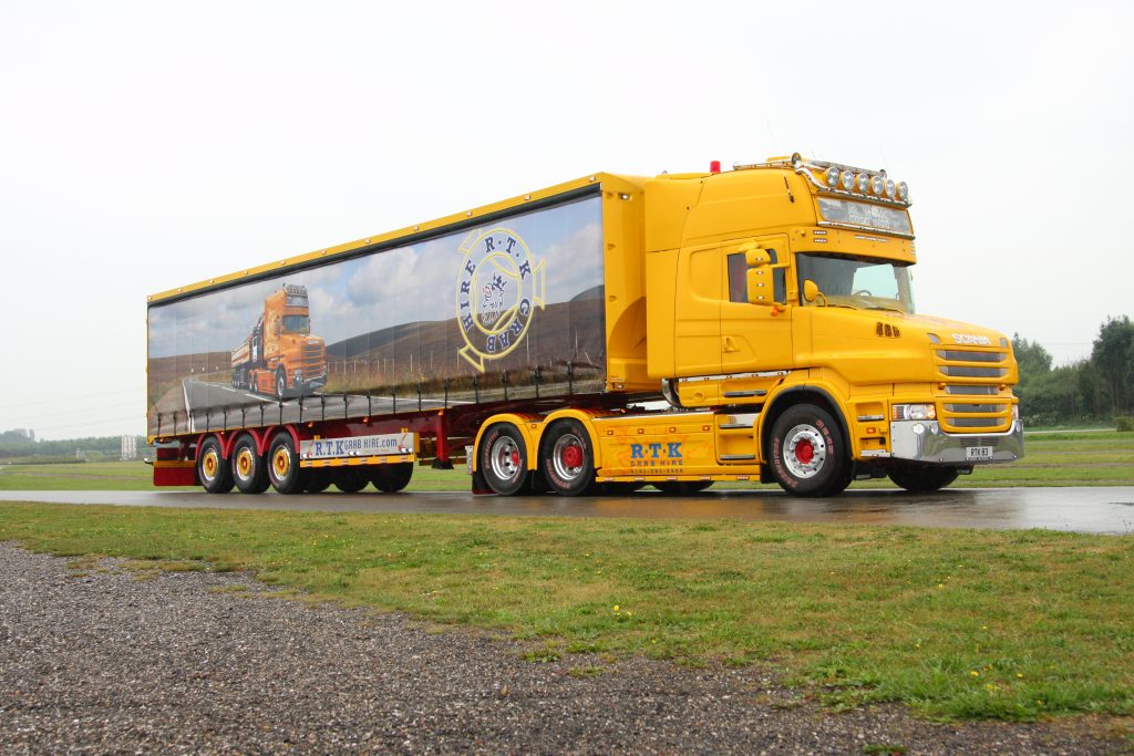 Truckstar Festival 2014 binnenrijden