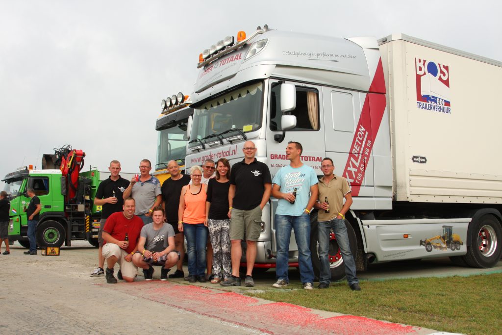 Truckstar Festival 2014 binnenrijden