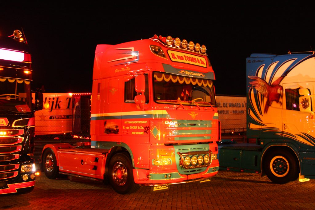 Truckstar Festival 2014 binnenrijden