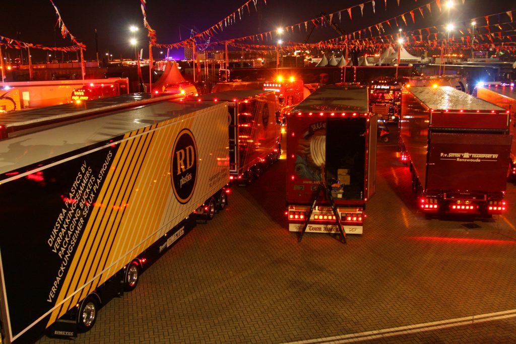 Truckstar Festival 2014 binnenrijden