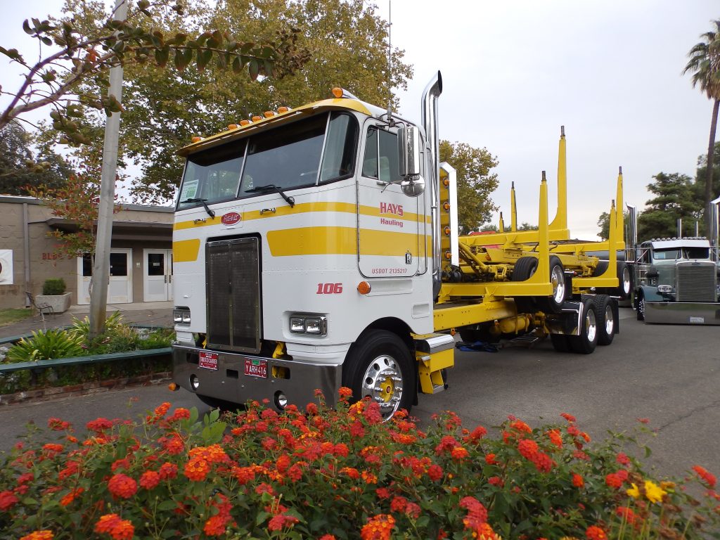 All Peterbilt Truckshow Stockton