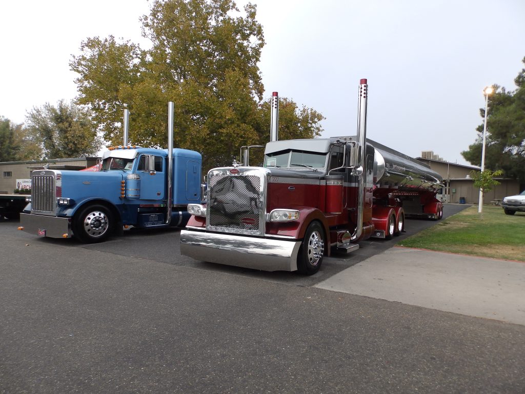 All Peterbilt Truckshow Stockton