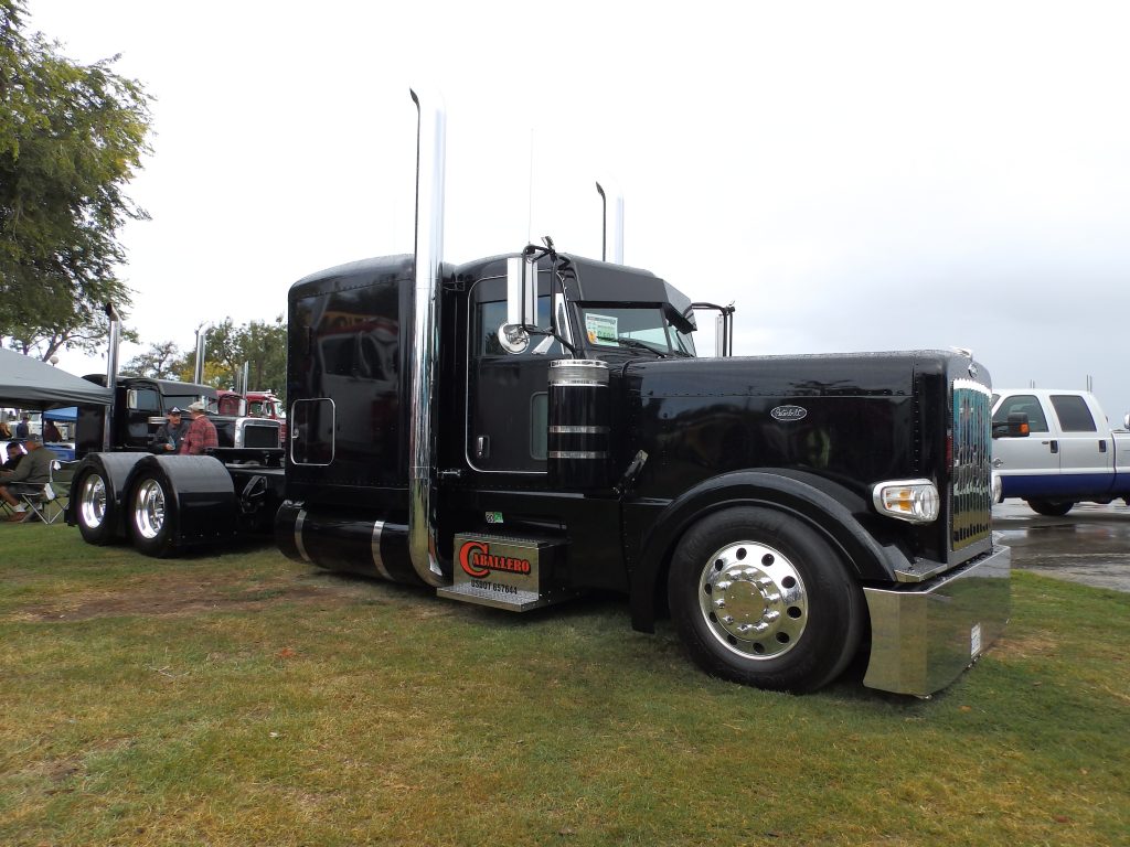 All Peterbilt Truckshow Stockton