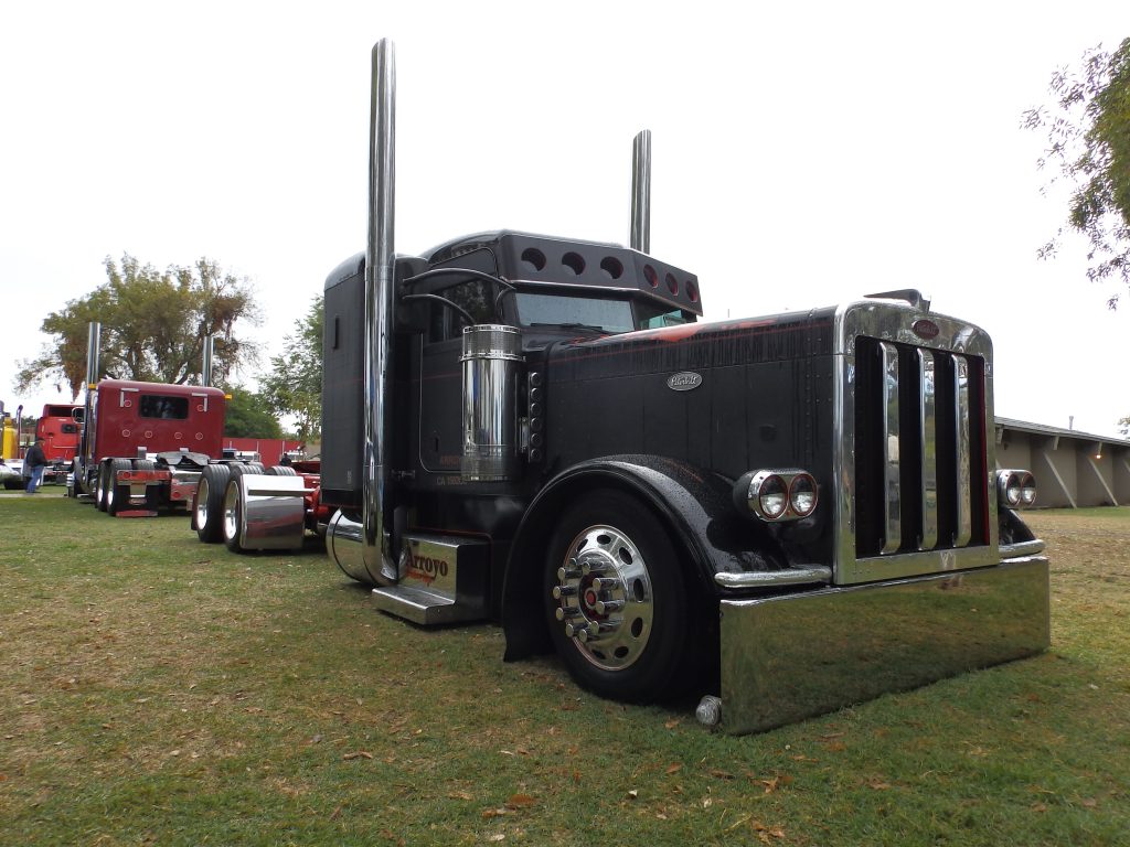 All Peterbilt Truckshow Stockton