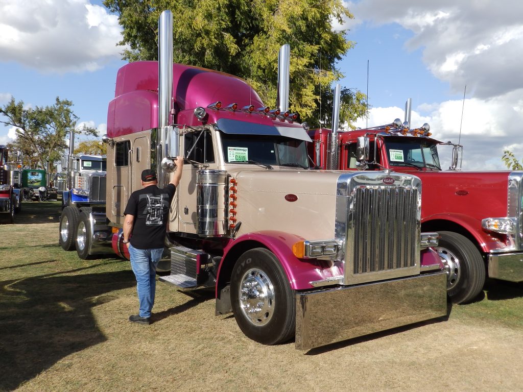 All Peterbilt Truckshow Stockton