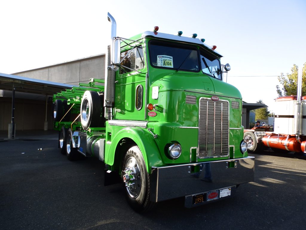 All Peterbilt Truckshow Stockton