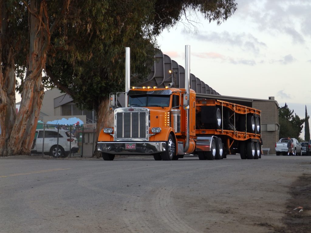 All Peterbilt Truckshow Stockton